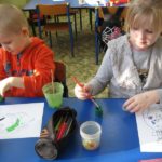 Dzieci malują Ziemię