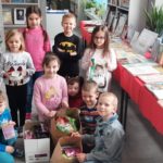 Zbiórka karmy i zabawek dla kotów - podopiecznych Fundacji MagdaLena w Grajewie
