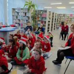 Szkolny projekt edukacyjny „Moje miasto Grajewo” – mikołajkowe spotkanie czytelnicze „Grajewscy twórcy dzieciom” z udziałem klasy II b