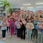 „Mała książka – wielki człowiek” w bibliotece