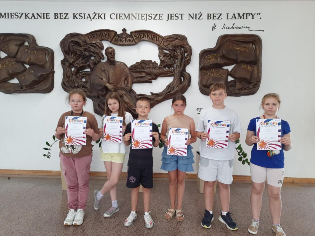 Nagrodzenie uczniowie