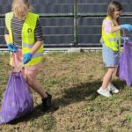 Akcja "Sprzątanie Świata" z klasą II b i II d