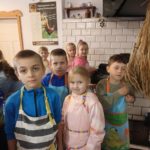 Klasy II c i II d z wizytą na Farmie Mazurskiej