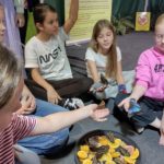 Klasy III a, III b i III c na Wystawie Żywych Motyli