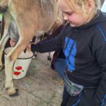 Klasy II c i II d z wizytą na Farmie Mazurskiej