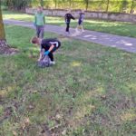 Akcja "Sprzątanie Świata" z klasą II b i II d