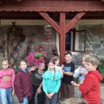 Klasy II c i II d z wizytą na Farmie Mazurskiej