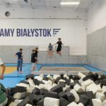 Nietypowa lekcja WF klas VII a i VII b w Strefie Wysokich Lotów