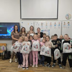 Uczniów klasy I a, I d i II a odwiedziły panie higienistki z Przychodni Stomatologicznej „Dentur”.