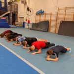 Nietypowa lekcja WF klas VII a i VII b w Strefie Wysokich Lotów