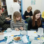 „Między Dobrem a Słowem” – spotkanie inspirowane myślą ks. Józefa Tischnera w ZS Nr 2 w Grajewie