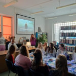 „Między Dobrem a Słowem” – spotkanie inspirowane myślą ks. Józefa Tischnera w ZS Nr 2 w Grajewie