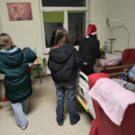 Serce w działaniu – wolontariusze odwiedzili dzieci w szpitalu