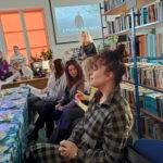 „Między Dobrem a Słowem” – spotkanie inspirowane myślą ks. Józefa Tischnera w ZS Nr 2 w Grajewie