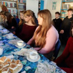 „Między Dobrem a Słowem” – spotkanie inspirowane myślą ks. Józefa Tischnera w ZS Nr 2 w Grajewie