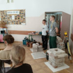 Ósmoklasiści SP 4 w Zespole Szkół w Wojewodzinie – inspirująca wizyta i plany na przyszłość!