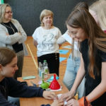 Ósmoklasiści SP 4 w Zespole Szkół w Wojewodzinie – inspirująca wizyta i plany na przyszłość!