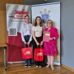 28 maja 2026r. w Centrum Wystawienniczo-Konferencyjnym Archidiecezji Białostockiej odbyła się Gala finałowa Wojewódzkiego Konkursu Edukacyjnego „Prawda jest niezmienna. Prawdy nie da się zniszczyć…”.