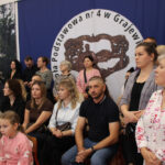 Uroczystość pasowania na ucznia klasy pierwszej w SP 4