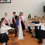 Uroczystość pasowania na ucznia klasy pierwszej w SP 4