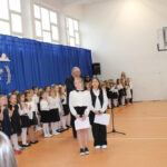 Uroczystość pasowania na ucznia klasy pierwszej w SP 4