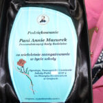 Podziękowanie ustępującej Przewodniczącej Rady Rodziców - p. Annie Mazurek za wieloletnie zaangażowanie w życie szkoły.